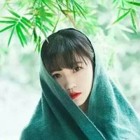 2023年超火的头像女生 2