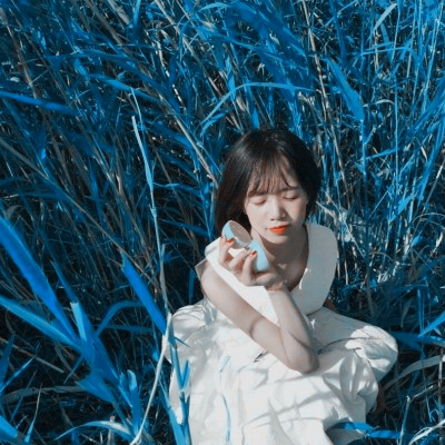 唯美绿色森系头像 9