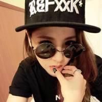 女生霸气头像手机遮脸 2