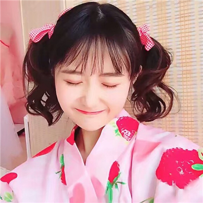 粉色萝莉头像