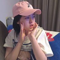粉色系女生头像 3