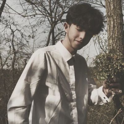 治愈系头像男真人 1