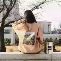 好看的头像图片女背影海边 6