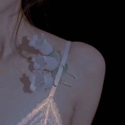 真人头像下半身女