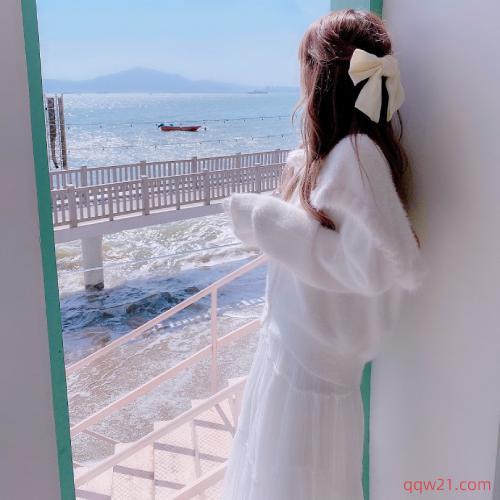 女生头像ins高级质感高冷背影 3