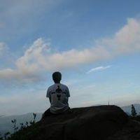 成熟稳重的风景头像 9