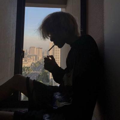 灰色头像简谱 3