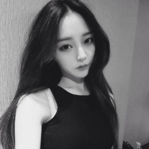 头像图片真人女 2