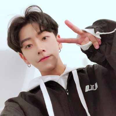 帅哥图片头像阳光真人 8