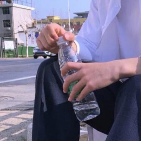 2023个性头像半身 3
