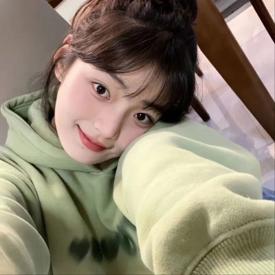 可爱真人女生头像 1
