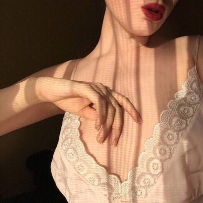 女生头像部位仙气锁骨 5