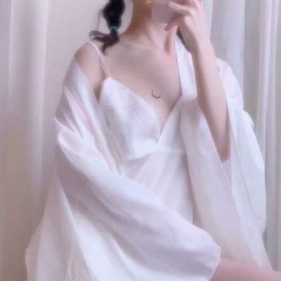 好看又丧女生头像下半身 3