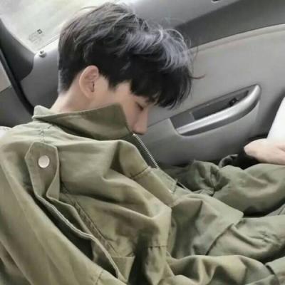 适合永久做头像的图片男成熟 5