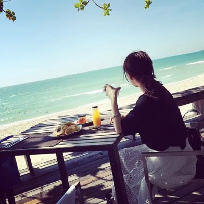 2023年最新头像女背影 10