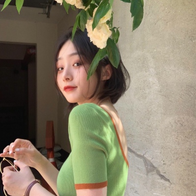 绿色头像 很干净 10