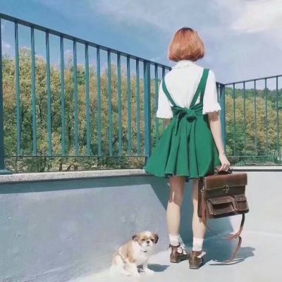 头像女图片背影短发 5