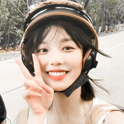 精致高级感头像男 7