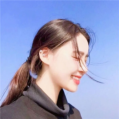 头像阳光积极向上女生 3
