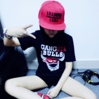 美女头像阳光清新海边 8