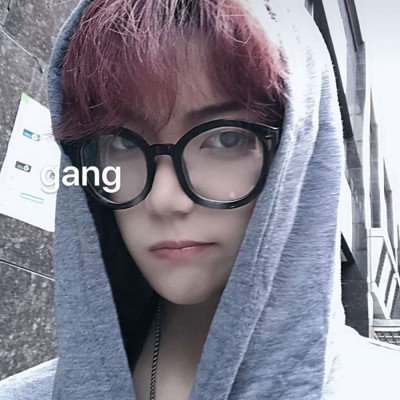 最新微信头像男带胡子 1