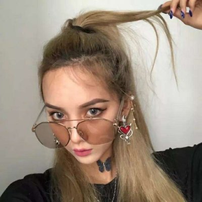 头像酷酷的女头
