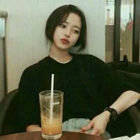 纯黑色的头像 1