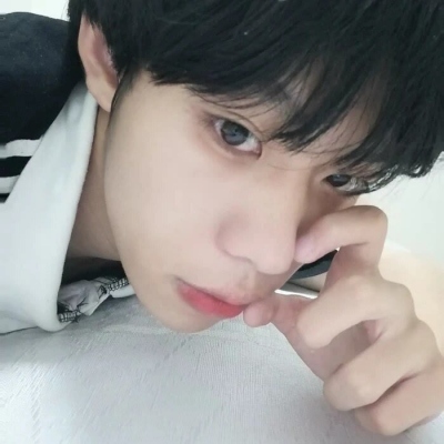 高冷气质男头像真人 8