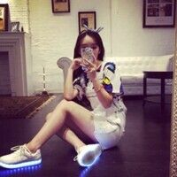 不开心的网名女生