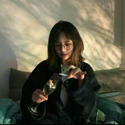 酷炫头像女 7