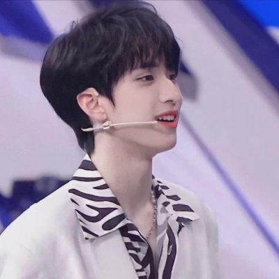 男生热门头像