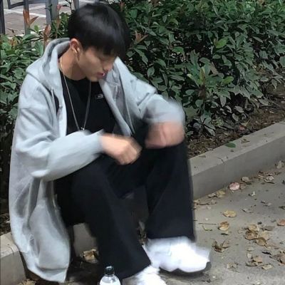 精致高级感头像男 8