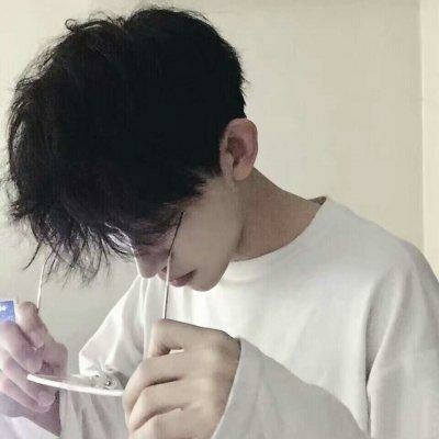 微信头像大海背景带人背影的 6