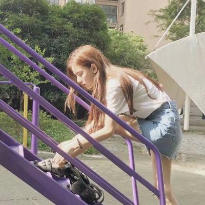 成熟魅力女人头像 4