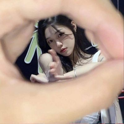 情侣头像一男一女唯美ins 3