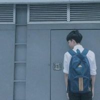 休闲风头像男 5