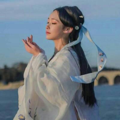 小女孩头像画法 简单漂亮 8