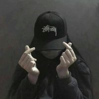 暖色调的治愈系头像女 3