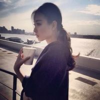女生头像ins高级质感干净挡脸 3