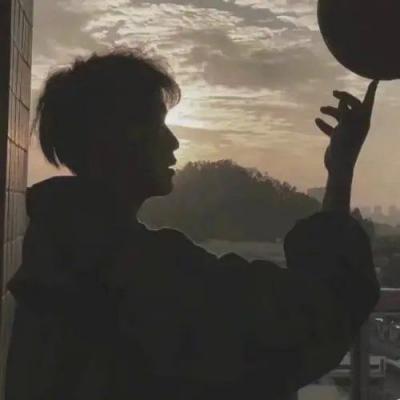 男生头像伤感 7