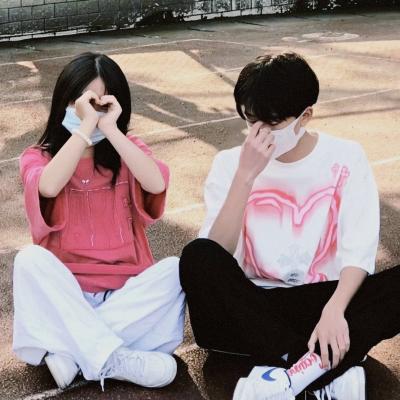 头像高级小众手绘不露脸