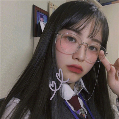 女生头像霸气超拽高冷学生 4