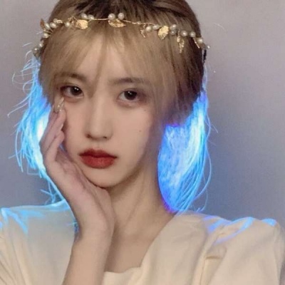 微信头像忧郁伤感图片