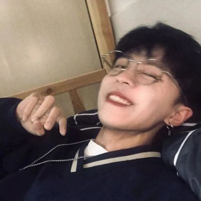 头像男ins高级质感真人成熟超酷
