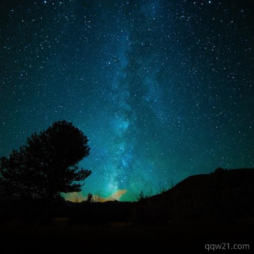 梦幻冰紫色星空头像 2