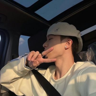 成熟有魅力的男头像图片 2