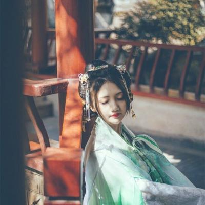 2023年女人好运头像意境 6