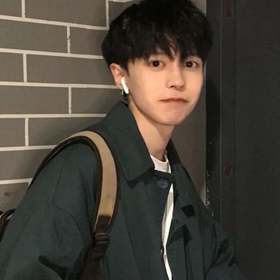 头像小张男 3