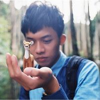 头像阳光开朗男 4
