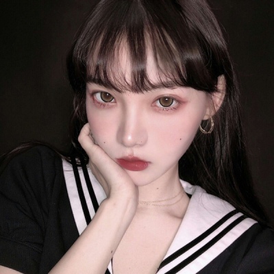暗黑系头像女高冷 9